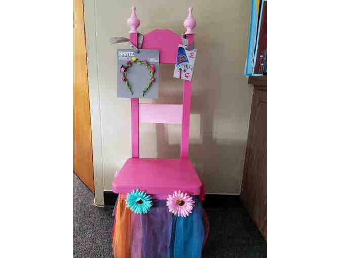 A Chair Fit for a Fairy Queen!