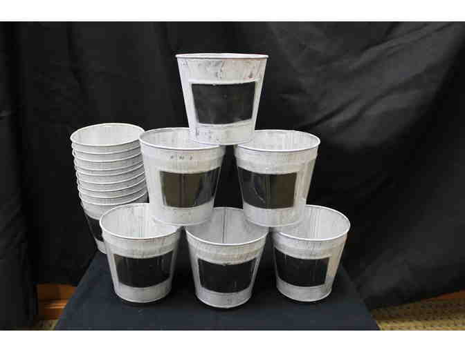 15 Perfect Party Planters