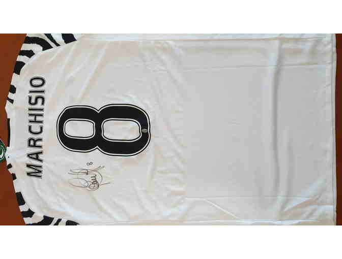 Juventus Jersey Signed by Claudio Marchisio
