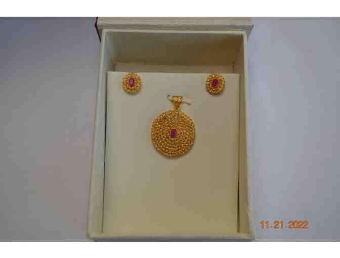 22K Gold Earrings and Pendant set with Ruby & White Stones