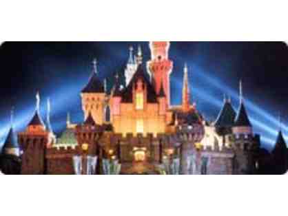 Disneyland: 4 One-Day Park Hopper Passes