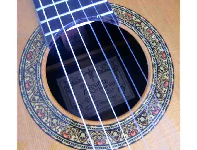 Alvarez Yairi CY118 1991 Classical Guitar With Alvarez Case