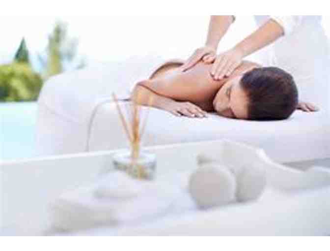(60 min) Massage - BodyWorks - Photo 1