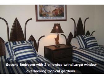 Fairway Villas Condo in Hawaii Sleeps (6) - (7) Nights