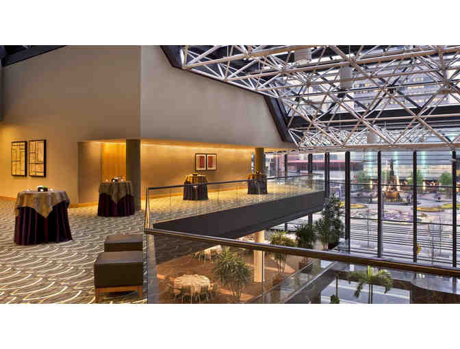 TWO-NIGHTS at THE WESTIN CINCINNATI in a DELUXE ROOM