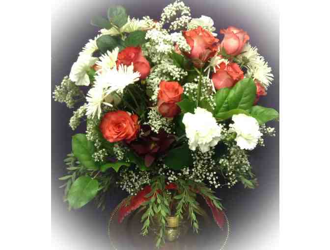 Fresh Floral Centerpiece from DragonFrog Gallery #1