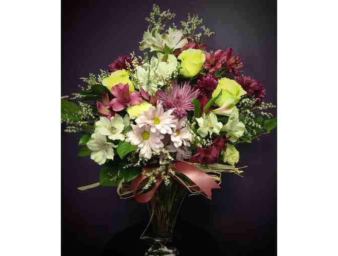 Fresh Floral Centerpiece from DragonFrog Gallery #1