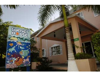 5 day, 4 night Cayman Island Dive Resort and SCUBA Package for 2 people.