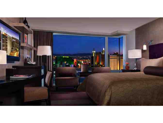 Vacation in Vegas! Hotel, Airfare, and More!