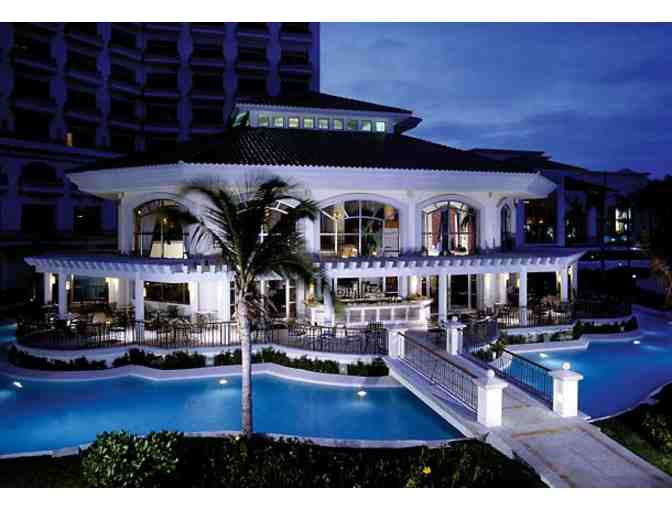 Vacation in Cancun - Hotel & Airfare! - Photo 2