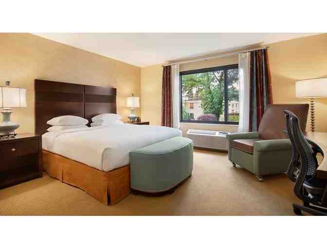 Local Getaway at the DoubleTree Bedford Glen Hotel!