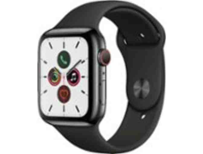 Apple Watch Series 5 (GPS + Cellular)!