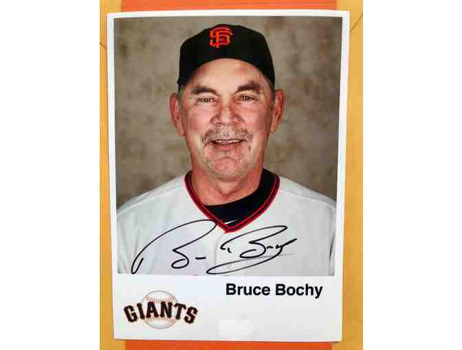 Autographed Photo of Bruce Bochy