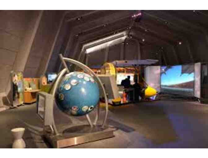 Family Guest Pass to Lawrence Hall of Science