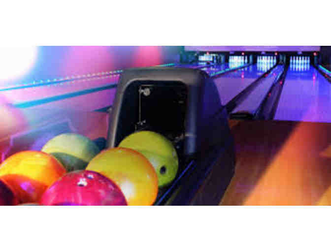 Free Bowling Session at AMF Southshore Lanes