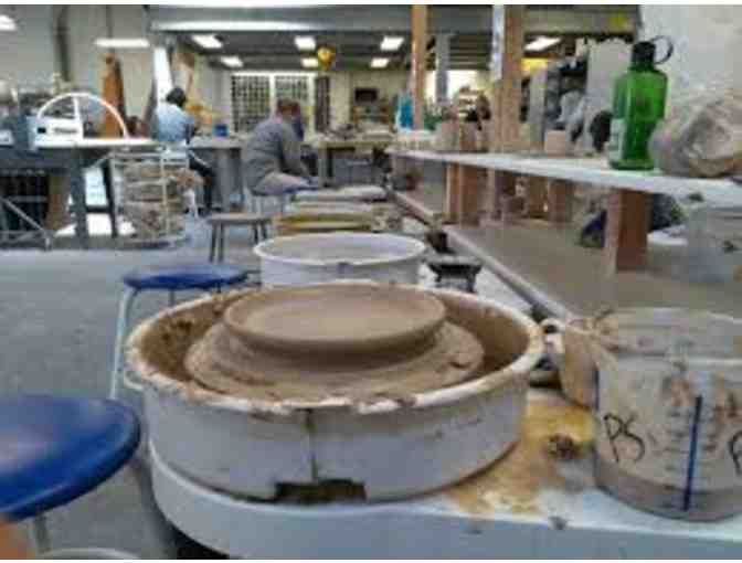 Five Day Pass to The Potters' Studio in Berkeley