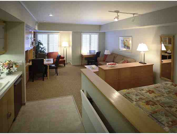 Two-night stay at Squaw Valley Lodge - Photo 2