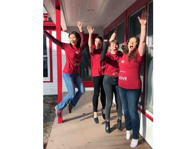 BE famous for your LOVE - T-Shirt Unisex