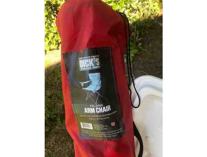 Summer Lovers Cooler and Folding Arm Chairs