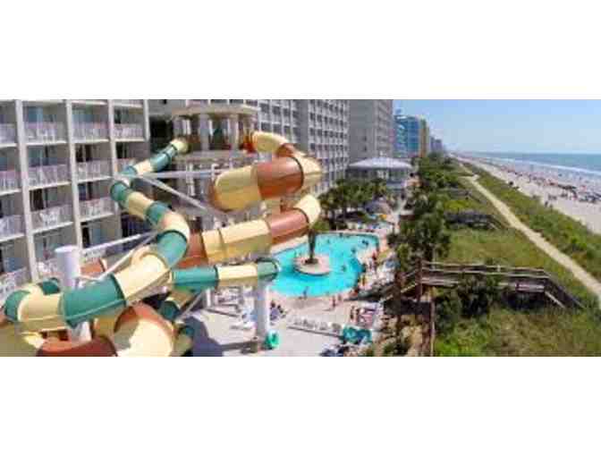 2 Nights Stay at Crown Reef Resort & Waterpark and 1 Dinner certificate at RIOZ