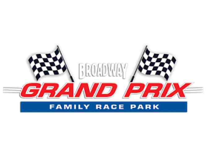 4 All day passes to The Broadway Grand Prix