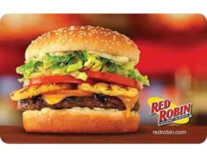 $60 in Gift cards to Red Robin and Texas Road House