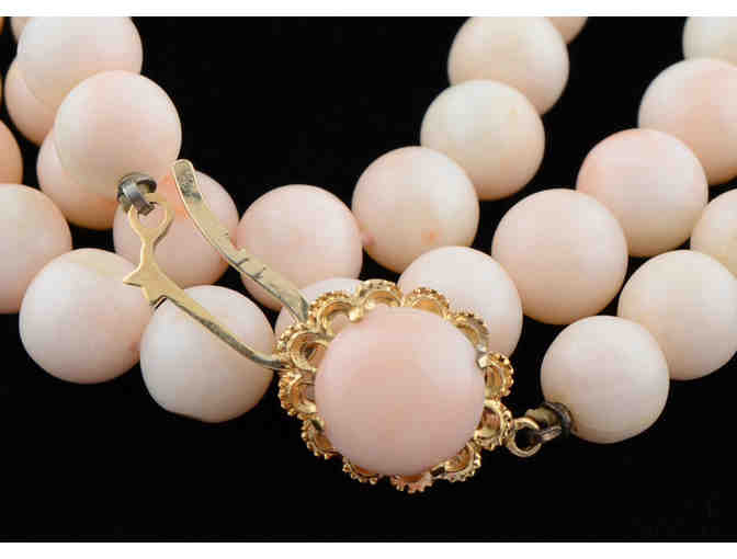 18K YELLOW GOLD ANGEL-SKIN CORAL NECKLACE