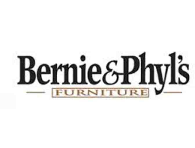 $25 Gift Card to Bernie & Phyl's