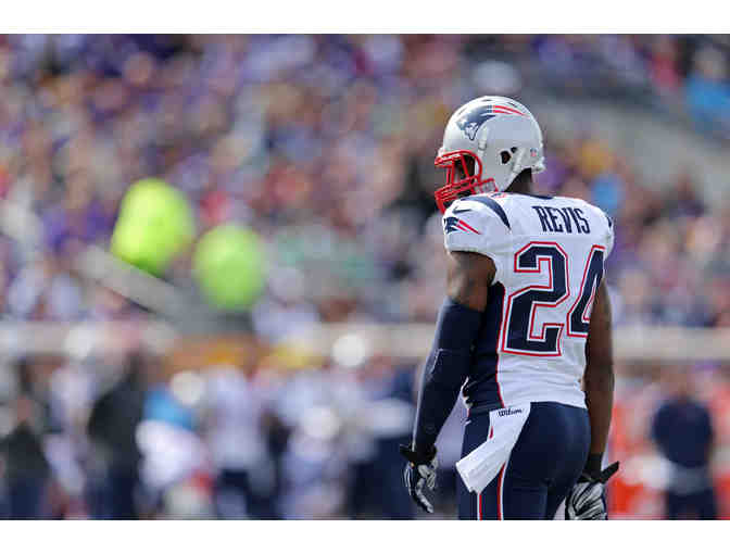 New England Patriots Signed Darelle Revis Ball