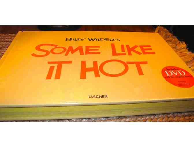 Some Like It Hot Book with Original Movie DVD! Billy Wilder - Collectors Edition