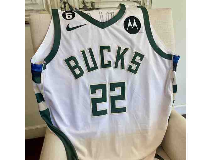Milwaukee Bucks - Khris Middleton, #22 Signed NBA Jersey