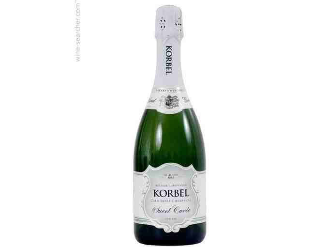 Tote of 4 Korbel