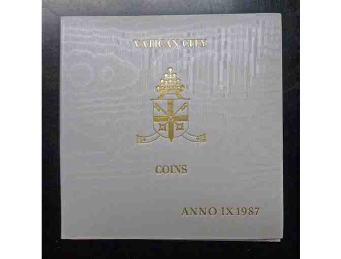 1987 VATICAN City Coins - Pope John Paul II MINT set in Folder