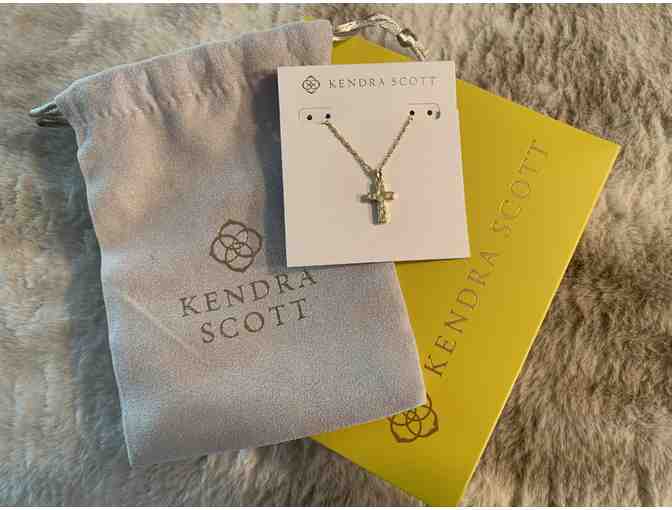 Kendra Scott - Cross Pendant Necklace