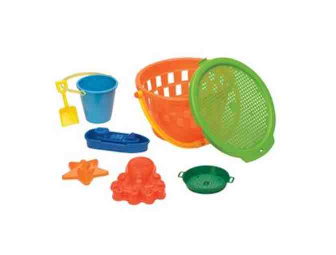 'Beach Day Fun' Bucket