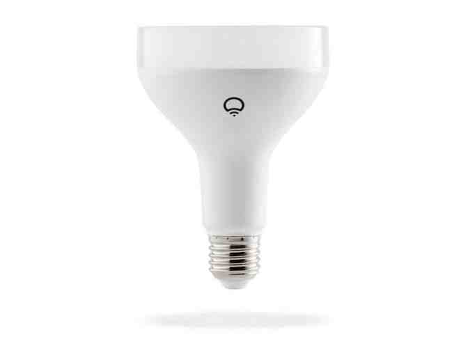 LIFX - LED Smart Light Bulb (Color Changing Wi-Fi Light Bulb)