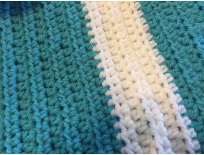 Hand Knit - blue and white baby blanket and baby hat