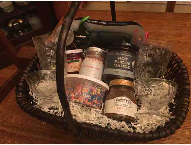 'We Scream for Ice Cream' Basket from Ms. Zemenides's 1st grade class