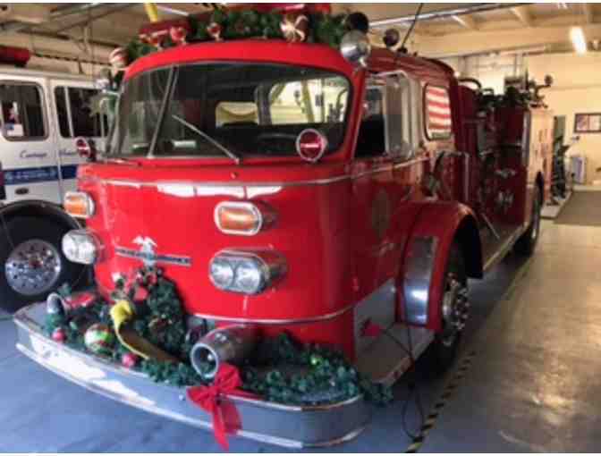Christmas Fire Engine Ride on Thoroughbred in Alta Loma