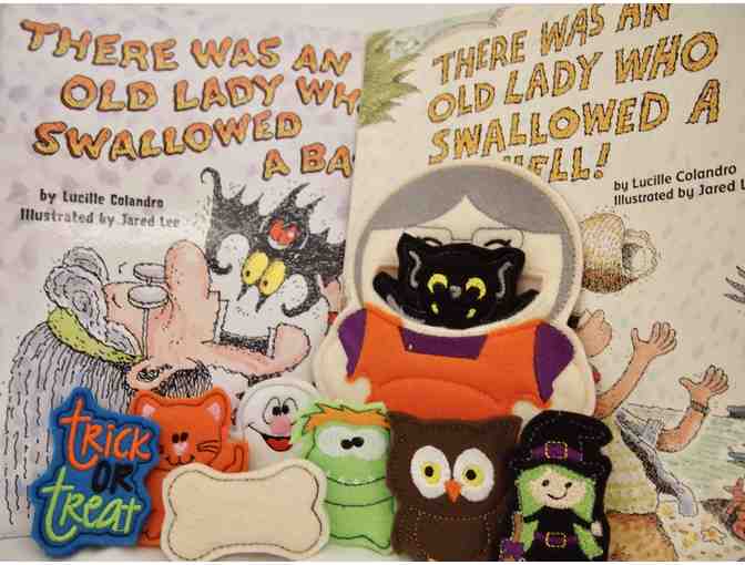 'I Know An Old Lady Who Swallowed...' series: Five books and Two Finger Puppets for