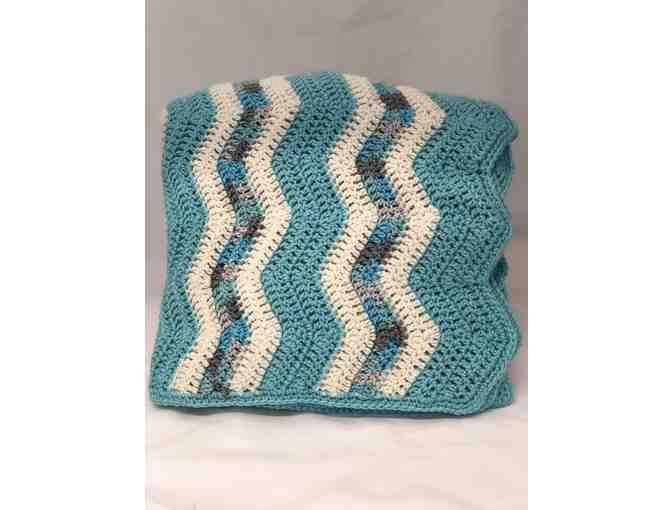 Handmade Crocheted Blanket - Photo 1