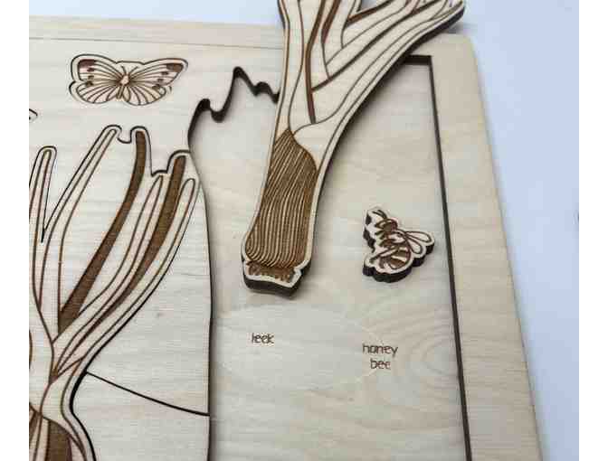 Acorn Shop Gift Certificate and Beautiful Wooden Puzzle - Photo 2