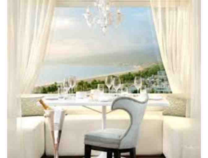 2 NIGHTS STAY IN A SIGNATURE SUITE & $150.00 CREDIT AT THE PENTHOUSE RESTAURANT