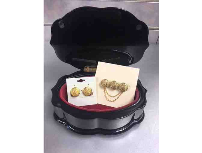 Small Big Red Jewelry Box with Citadel Button Pin and Earrings