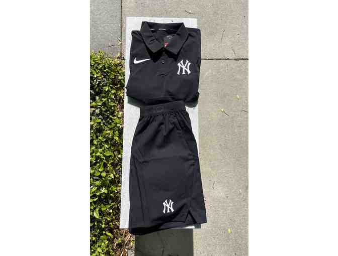 NY Yankees Collectibles