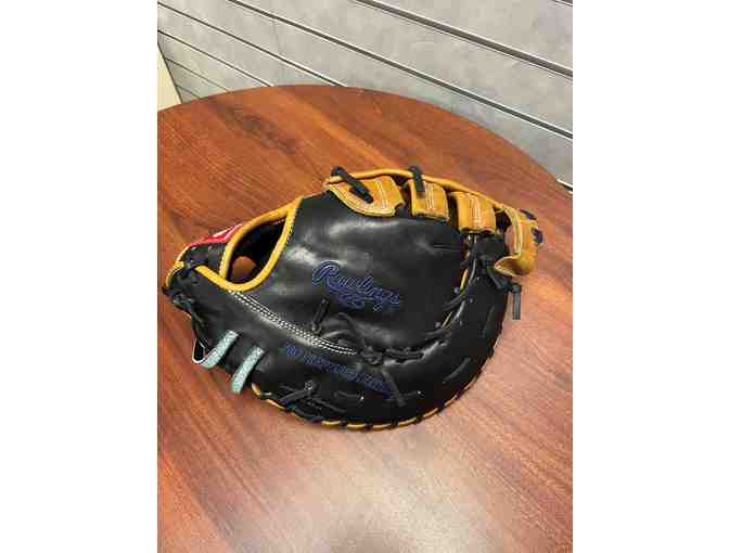Justin Smoak Baseball Glove
