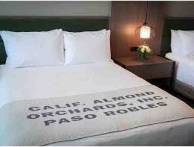 Sleep, Tour & Taste in Paso Wine Country -  1 Night  Oxford Suites + 3 Hour Winery Tour