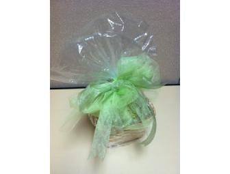 Enhance your beauty at ARIA Salon in Grosse Pointe Woods !!