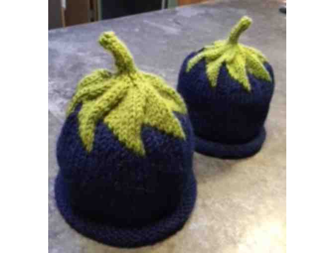 Hand-knit baby hat (size newborn to 3-6 months) - Photo 1