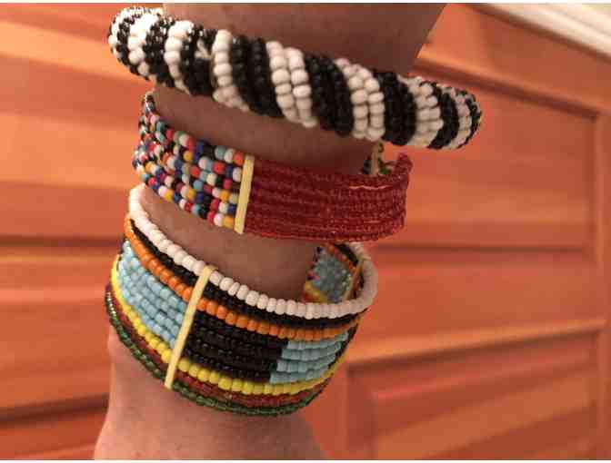 Handmade Kenyan jewelry created by women of the Maasai tribe in Kenya